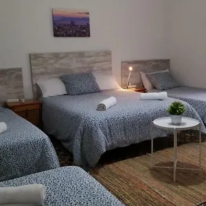 ** Guest house Break In Gothic Hostal Spain
